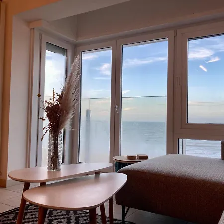 Vue Sur - Splendide Localisation! *