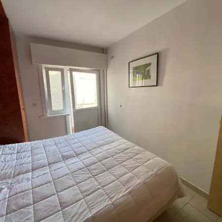 Apartment Vue Sur - Splendide Localisation!
